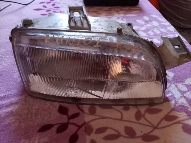 Fiat Punto I jobb oldali fényszóró