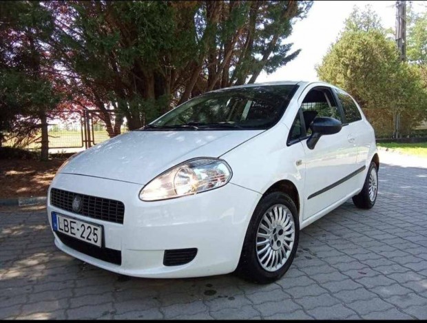 Fiat Punto Van 1,3 D napi hasznlatbl, friss mszaki,