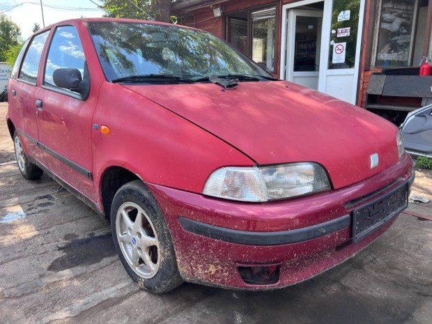 Fiat Punto (1998) 1.2i 176B4000 Alkatrészek #M2689