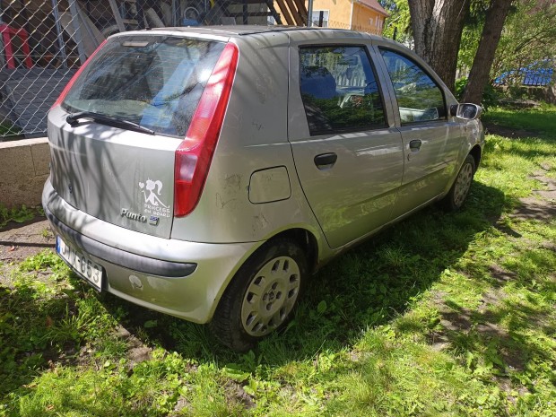 Fiat Punto alkatrsznek 