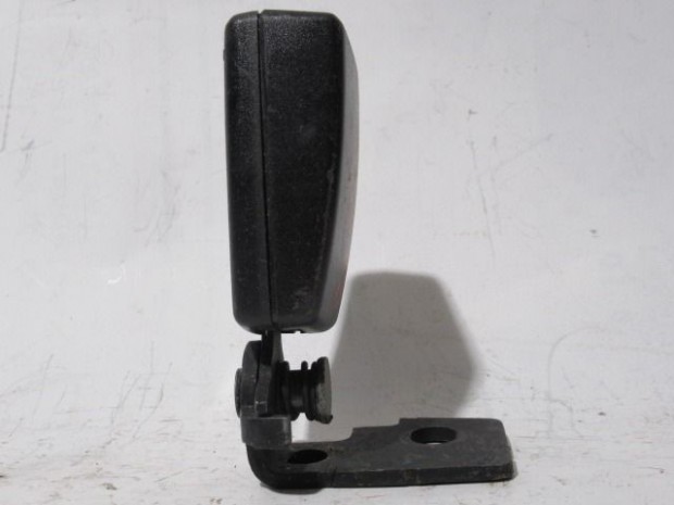 Fiat Punto bal hátsó biztonsági öv csat 735364449