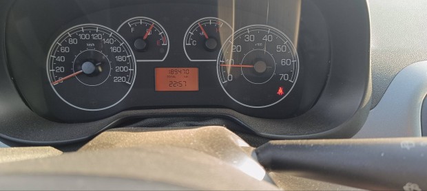 Fiat Punto elad 