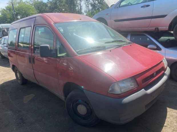 Fiat Scudo 1.6i (1997) 220A Alkatrszek #M1377