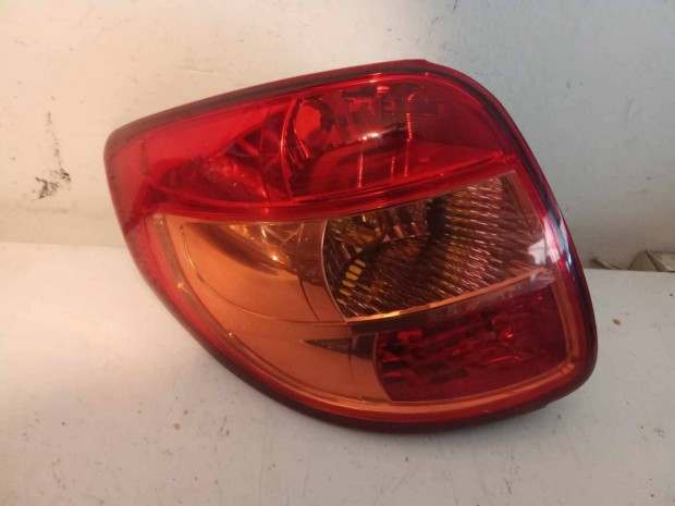 Fiat Sedici bal h�ts� l�mpa