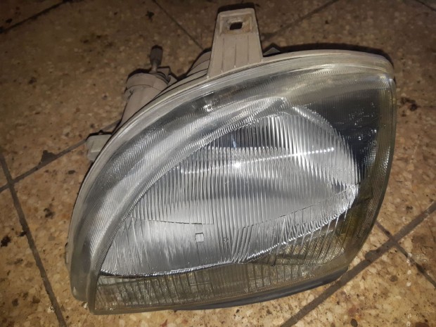 Fiat Seicento Bal Els� L�mpa / F�nysz�r�