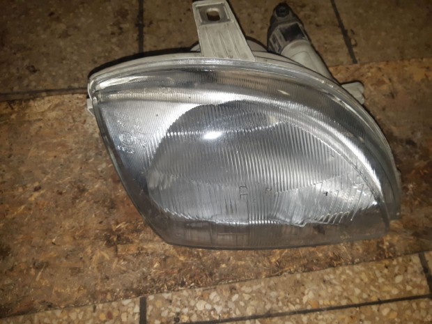 Fiat Seicento Jobb Els� L�mpa / F�nysz�r�