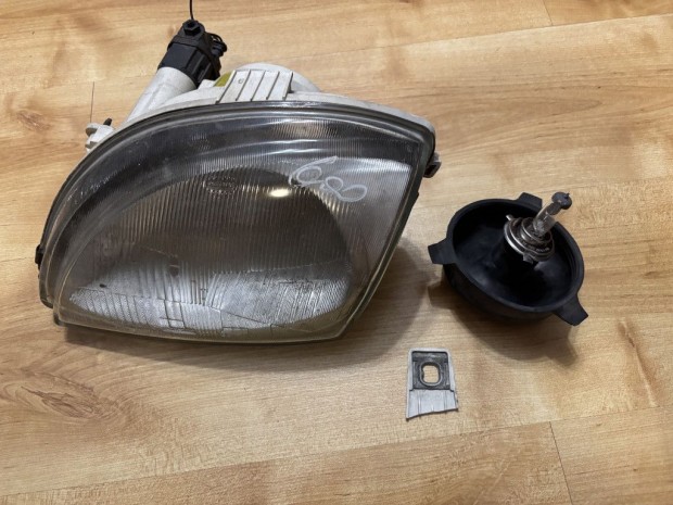 Fiat Seicento bal oldali fnyszr 46769167