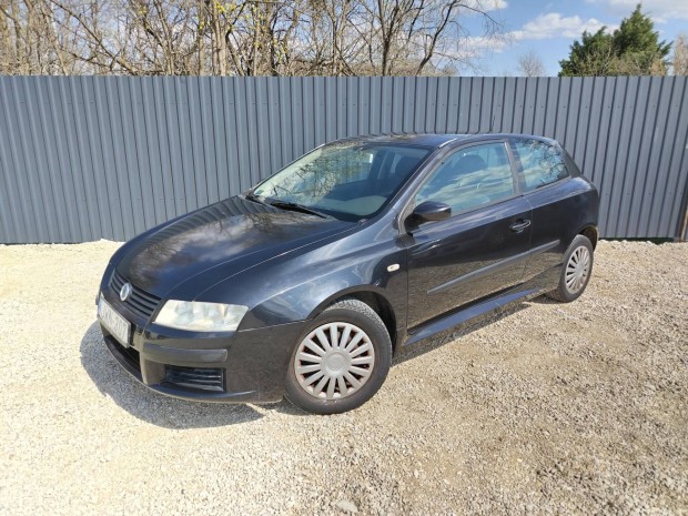 Fiat Stilo 1.4 Actual Végig Magyarországi. Klím...