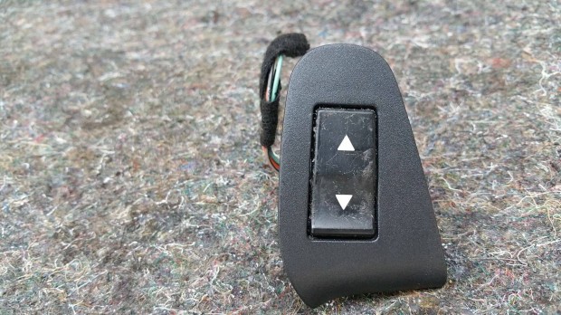 Fiat Stilo 2001-06 jobb els ablakemel kapcsol