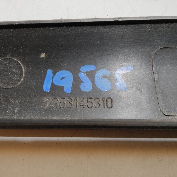 Fiat Stilo 3 ajtós ,735314531 számú, bal hátsó díszcsík