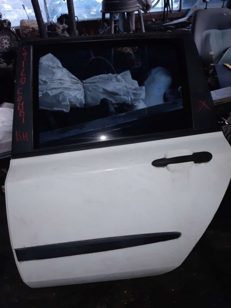 Fiat Stilo Bal Hátsó Ajtó