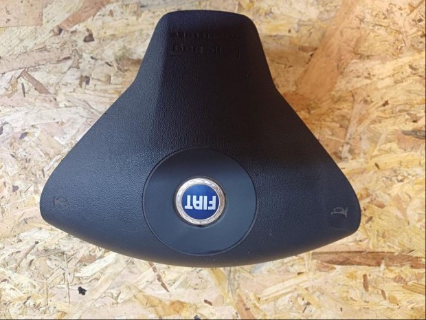 Fiat Stilo (2001-2010) Korm�nyl�gzs�k