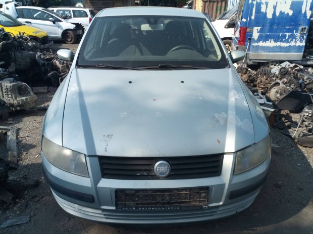 Fiat Stilo bontás, önindító, generátor, klíma kompresszor
