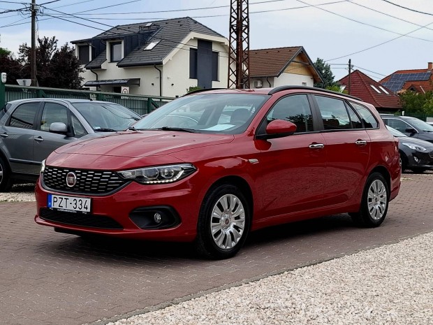 Fiat Tipo 1.4 16V Easy Magyarországi!Kitűnő műs...