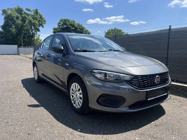 Fiat Tipo 1.4 16V Lounge Tempomat -Klíma -Multi...