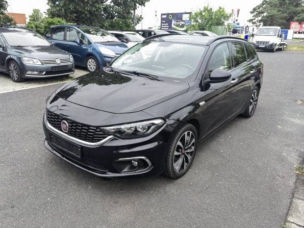 Fiat Tipo 1.6 Multijet Lounge Navigáció!!!!!Ülé...