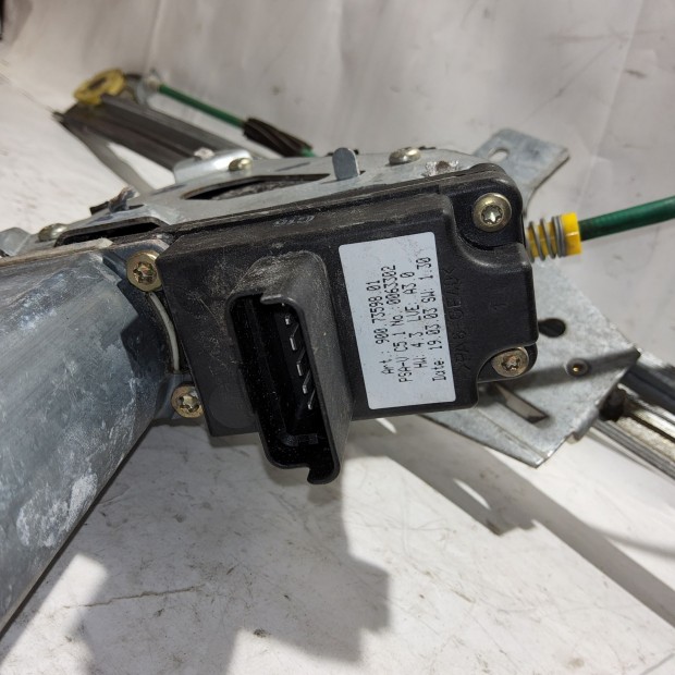 Fiat Ulysse 1494840080 számú , jobb első ablakemelő