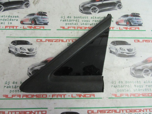 Fiat Ulysse 1487590077 számú, bal oldali sárvédő háromszög