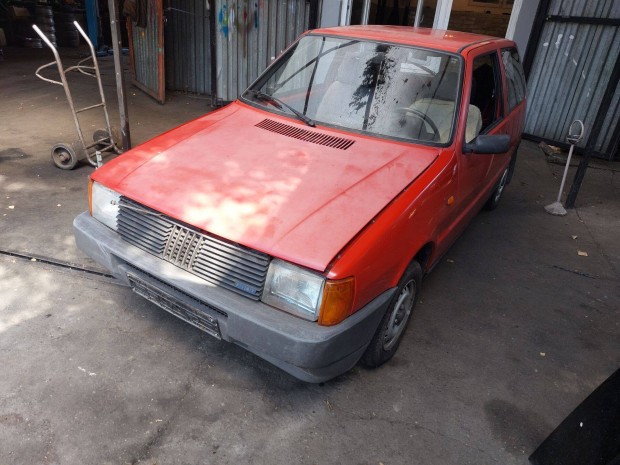 Fiat Uno 1 alkatrszei