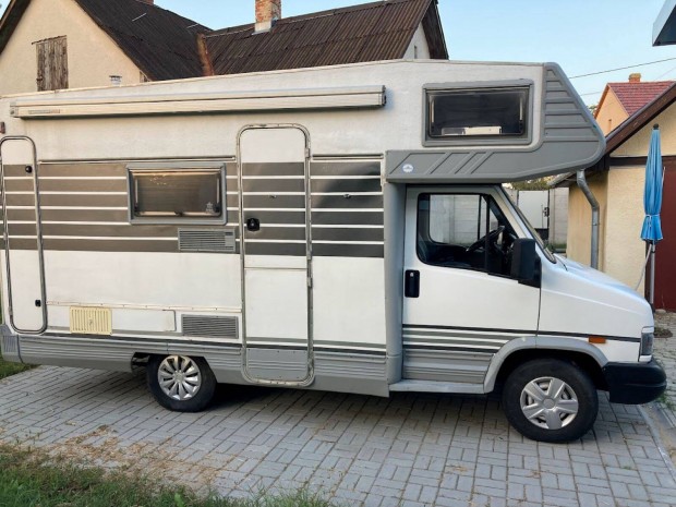 Fiat-Weinsberg Meteor 535 6 személyes lakóautó