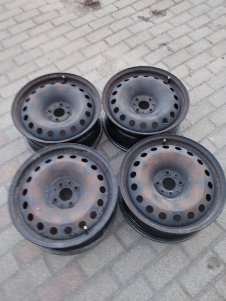 Fiat, Lancia, Alfa Romeo gyri 16-os aclfelni