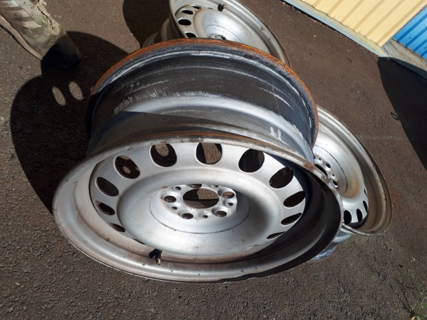 Fiat Scudo 16- os lemezfelni 5×100, 6.5J16 ET31