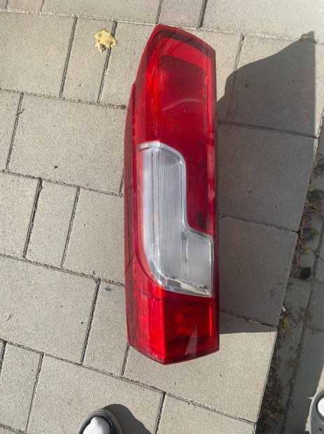 Fiat ducato, bal hátsó lámpa. Nem gyári állapot