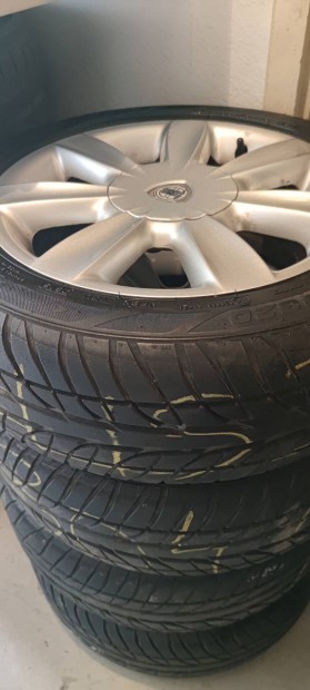 Fiat �s Lancia gy�ri kf felni gumi garnit�ra 15 coll !