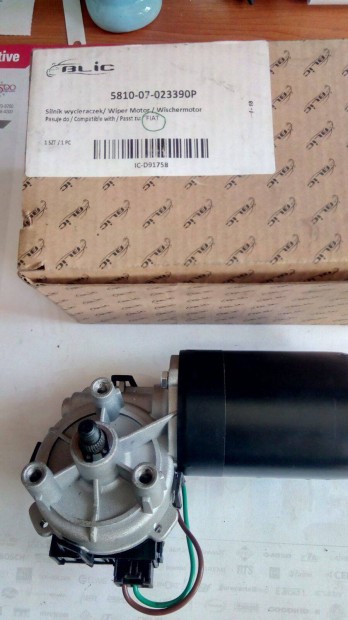 Fiat gépkocsihoz ablaktörlő motor eladó