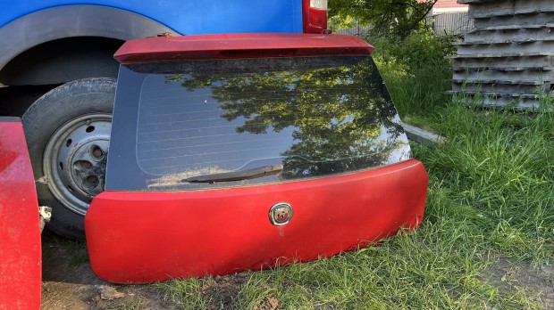 Fiat grande Punto csomagtr ajt