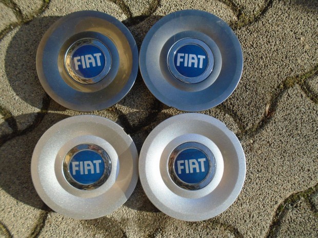 Fiat gyári alufelni kupak / porvédő 146 mm