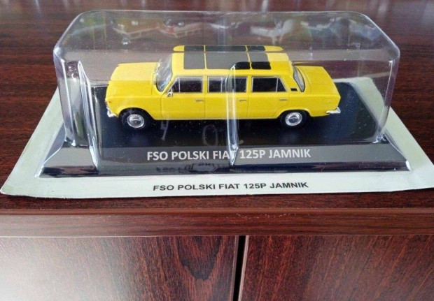 Fiat polski 125p jamnik kisauto modell 1/43 Elad