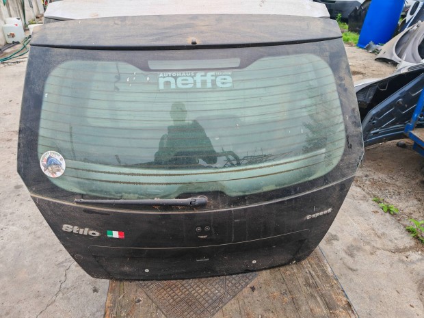 Fiat stilo csomagtér ajtó 2001 től 3 ajtós