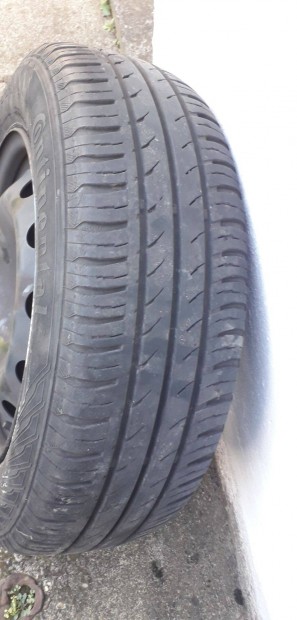 Fiat téli gumi szett acélfelnivel eladó