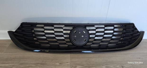 Fiat tipo 2014 től Hűtő díszrács Gyári bontott