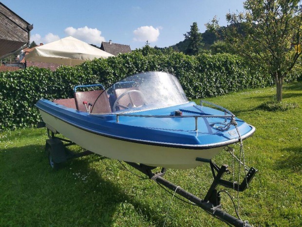 Fiberline G10L csnak, motorcsnak test
