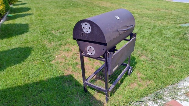 Fieldmann Fzg 1007 faszenes grillkocsi (alkatrésznek)