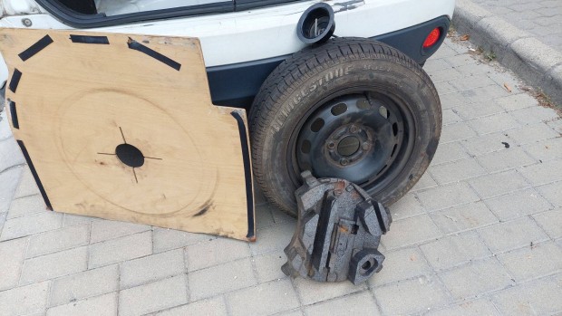 Fiesta 2007. lemezfelni Bridgestone nyri gumival