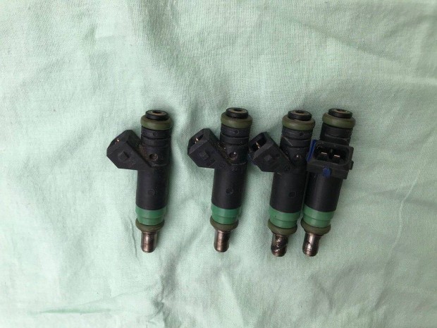 Fiesta Fusion Focus C-Max Puma benzin befecskendez szelep injector