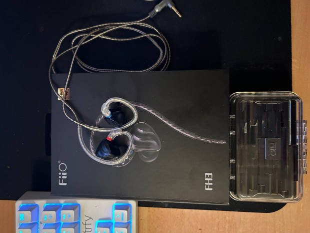 Fiio FH3 IEM flhallgat Hrom hangkelts, hibrid flmonitor!Full gari