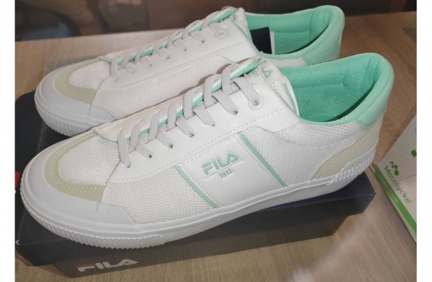 Fila 42-es j