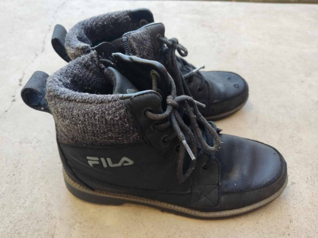 Fila fi bakancs 36-os