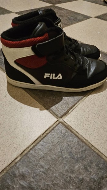 Fila magasszr cip 