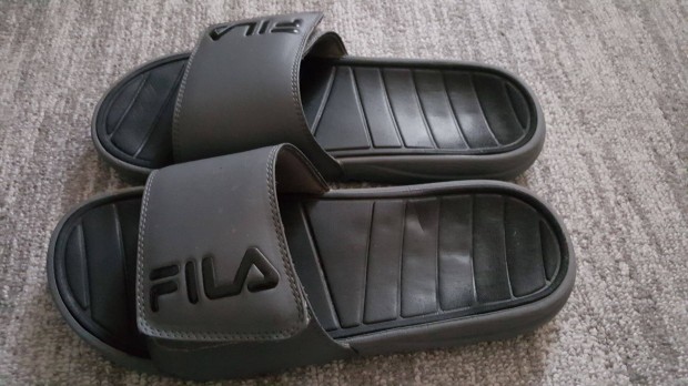 Fila papucs 45