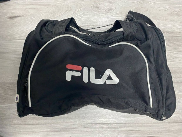 Fila sporttska