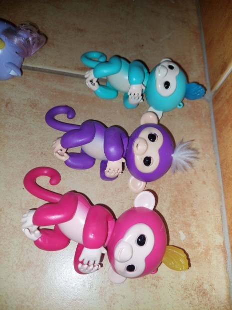 Fingerlings majom vagy egyb