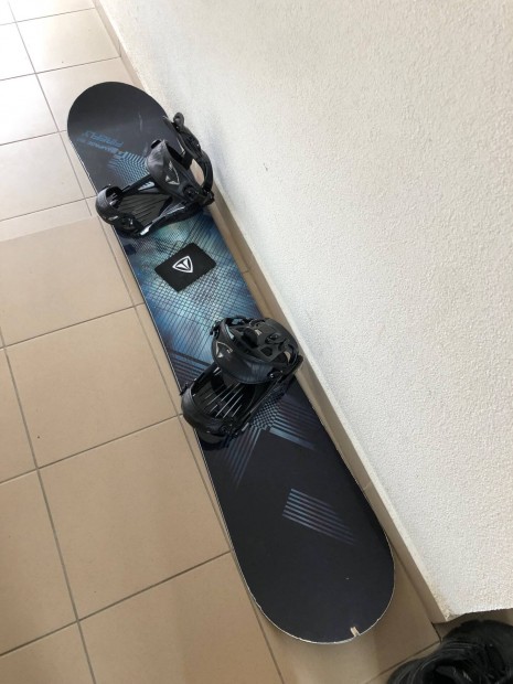 Firefly rampage 160cm snowboard + gyorskts