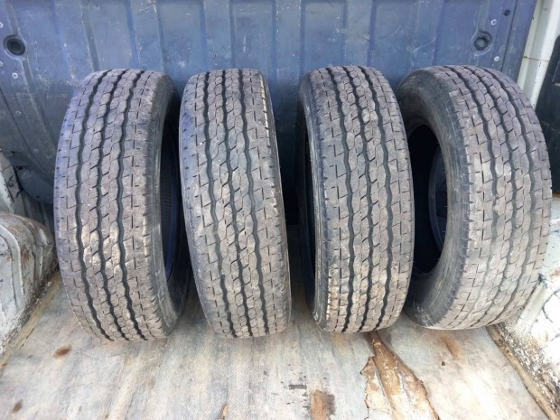 Firestone 195/70/R15C 2020-as Nyri garnitra elad!
