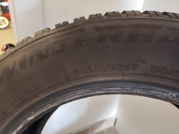 Firestone 215/60 r17 téli gumi, 6mm profilmélység