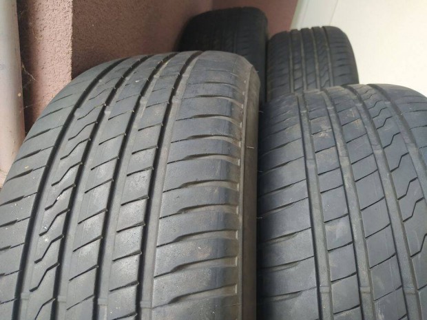 Firestone 225/55/r17 nyri gumi garnitra